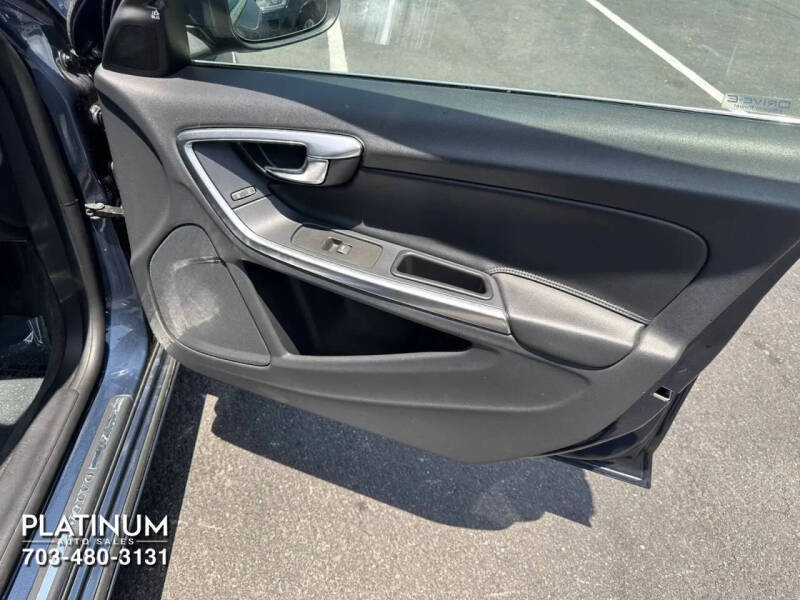2015 Volvo V60 T5 Drive-E Premier