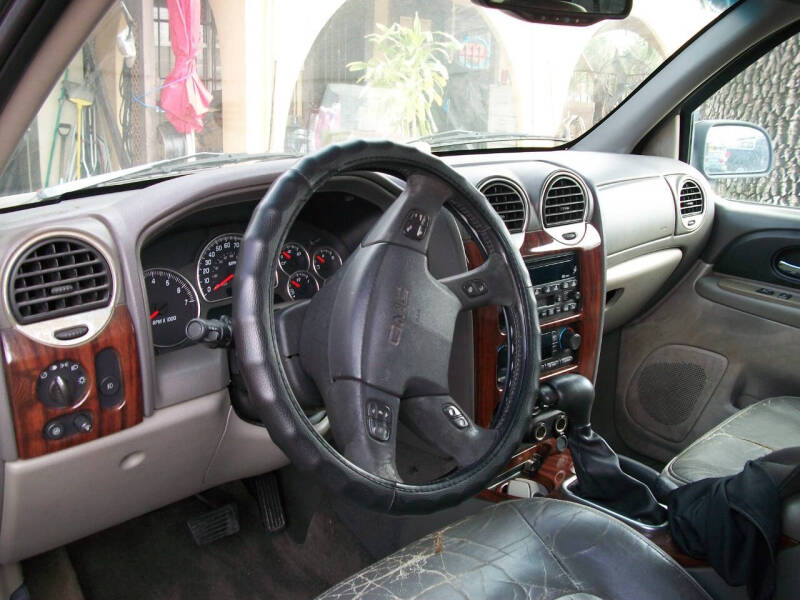 2003 GMC Envoy SLE