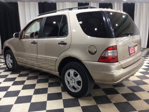 2004 Mercedes-Benz M-Class ML 350