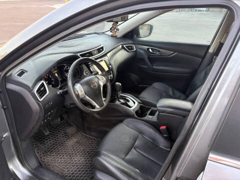 2015 Nissan Rogue SL