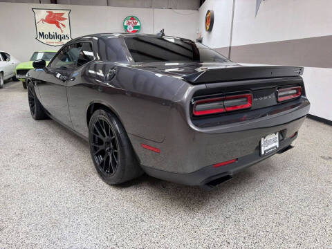 2016 Dodge Challenger SRT Hellcat