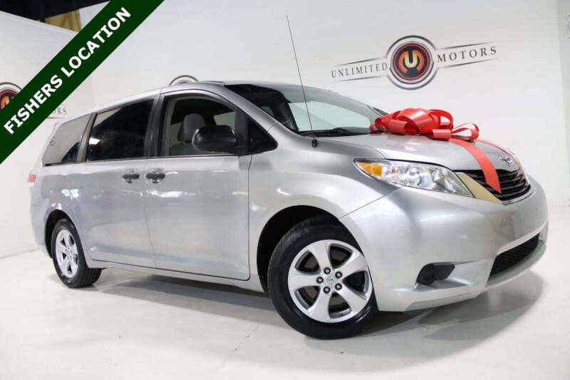 2014 Toyota Sienna for sale at Unlimited Motors in Fishers IN