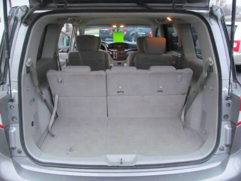 2012 Nissan Quest