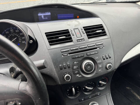 2012 Mazda MAZDA3 i Touring