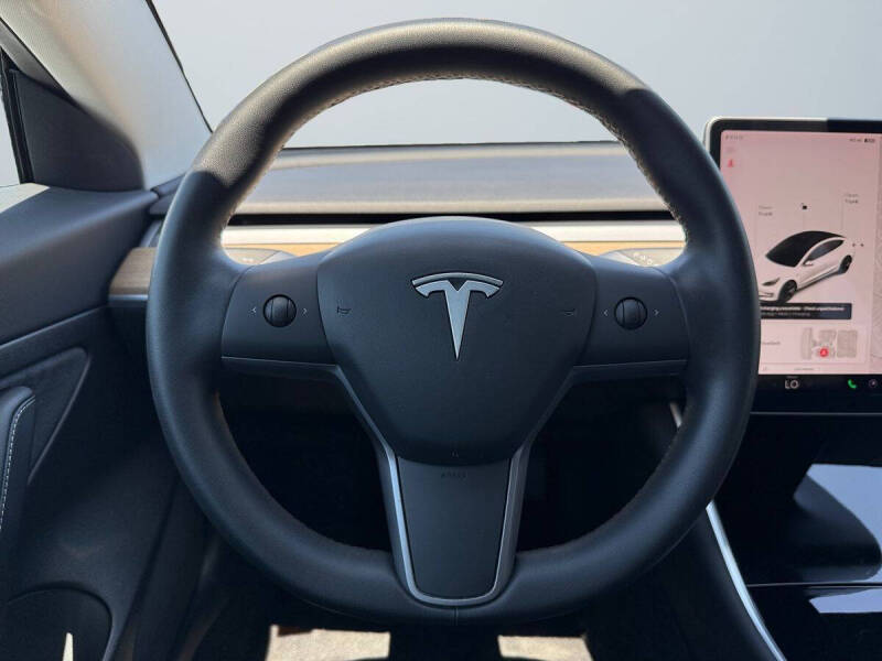 2020 Tesla Model 3 Standard Range Plus