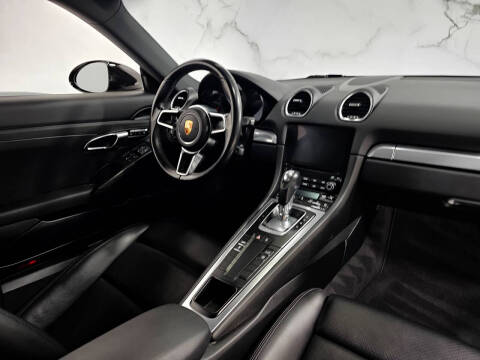 2017 Porsche 718 Cayman