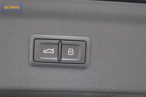 2016 Audi Q3 2.0T Premium Plus