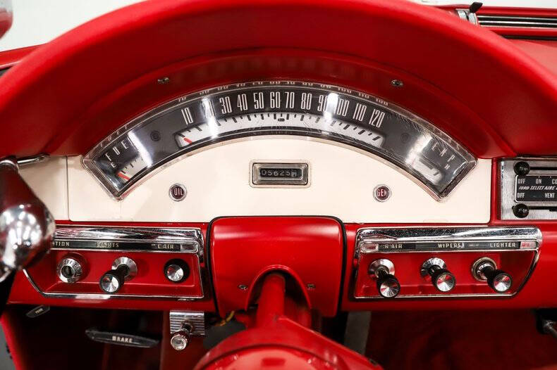 1957 Ford Fairlane