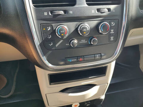 2014 Dodge Grand Caravan SE