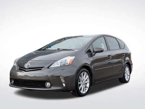 2012 Toyota Prius v Five