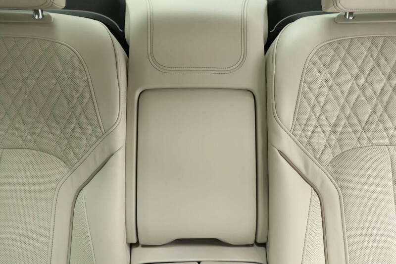 2021 BMW 7 Series ALPINA B7 xDrive