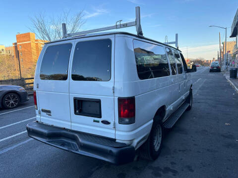 2014 Ford E-Series E-350 SD XL