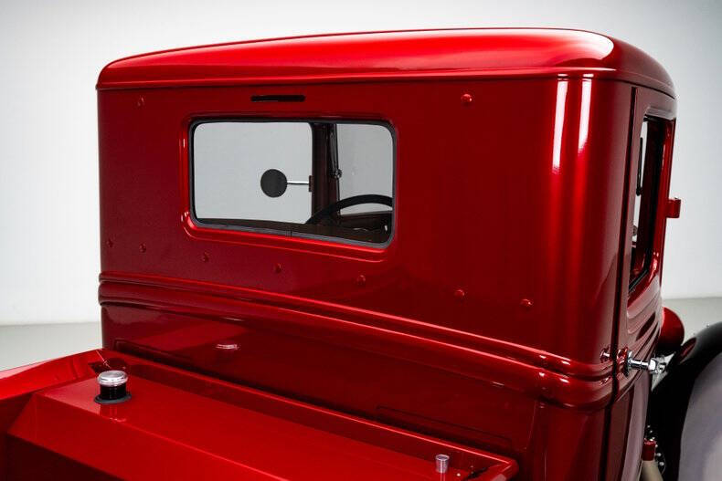 1932 Ford F-100