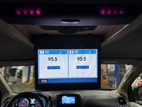 2012 Chrysler Town and Country Touring