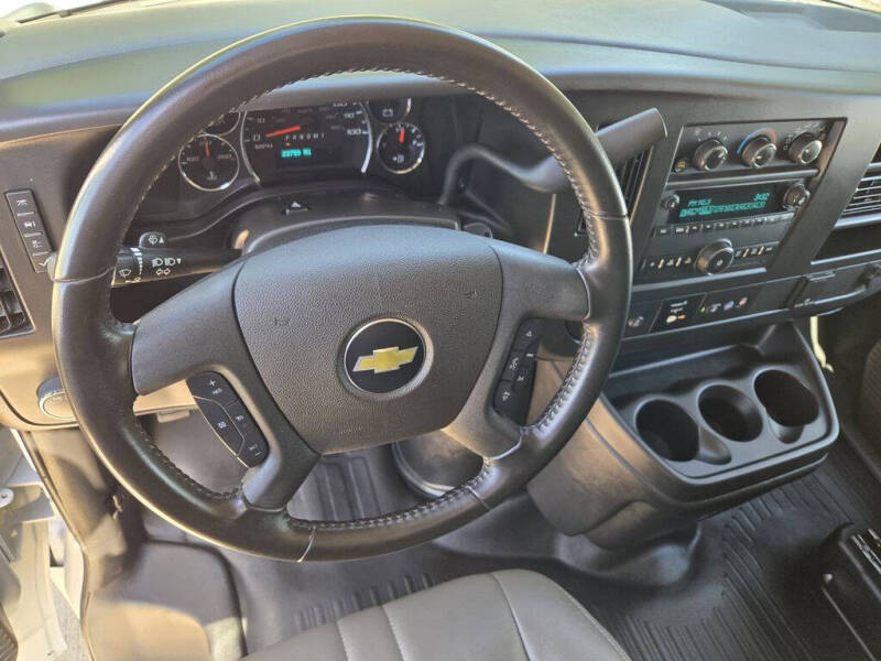 2023 Chevrolet Express 2500