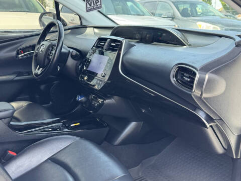 2022 Toyota Prius XLE AWD-e