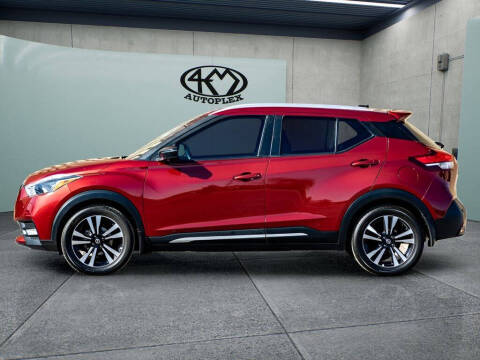 2020 Nissan Kicks SR