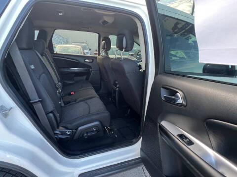 2018 Dodge Journey SE