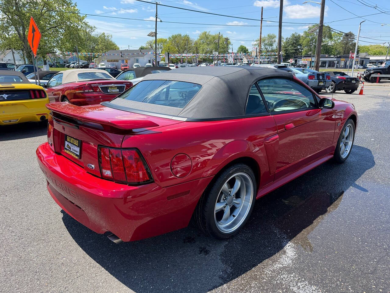 2001 Ford Mustang 41