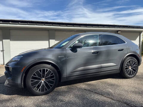 2025 Porsche Macan 4 Electric