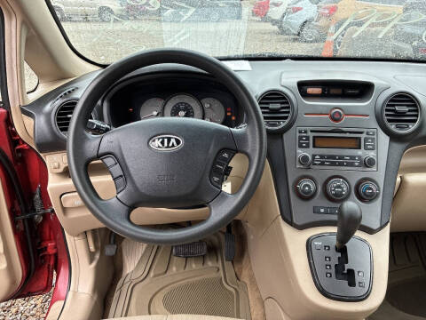 2007 Kia Rondo LX