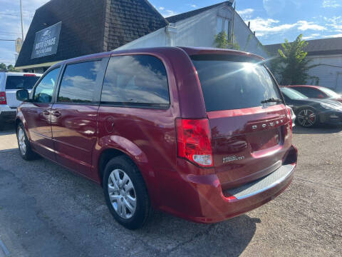 2014 Dodge Grand Caravan SE