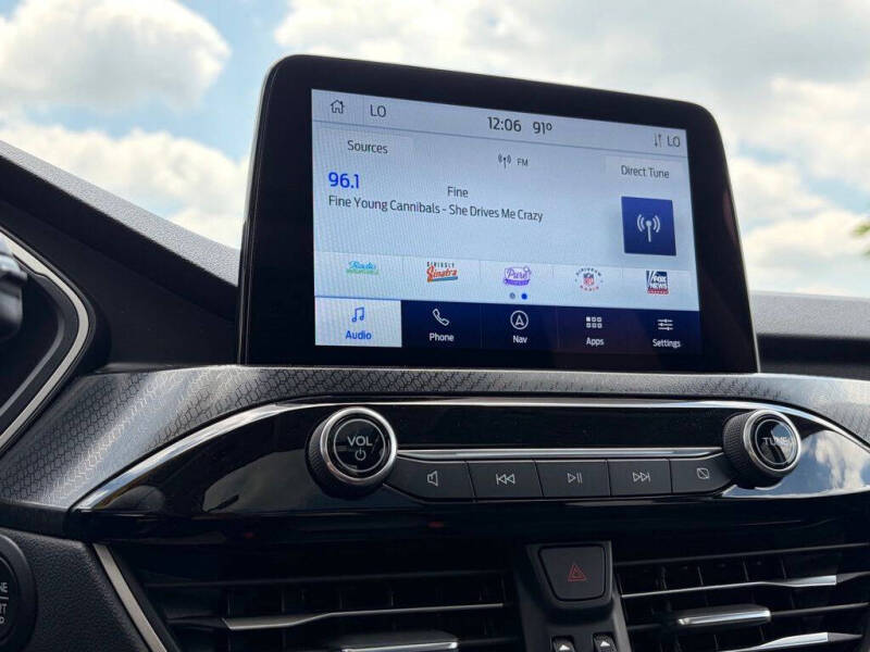 2022 Ford Escape SEL