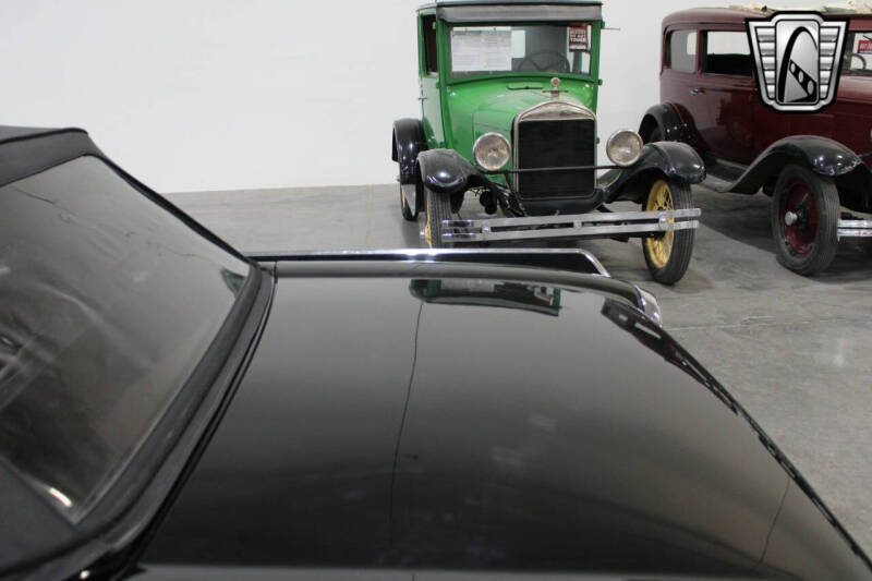 1962 Ford Thunderbird