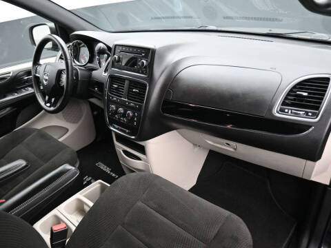 2016 Dodge Grand Caravan SE Plus