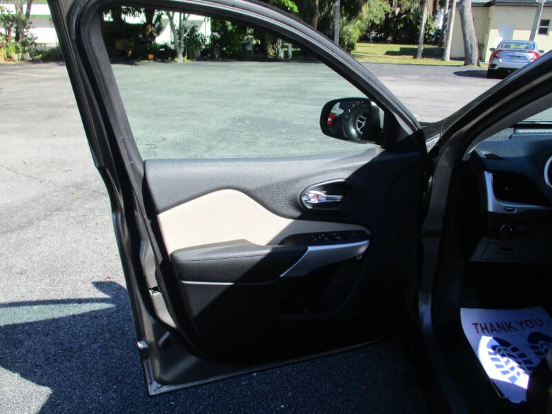 2017 Jeep Cherokee Latitude