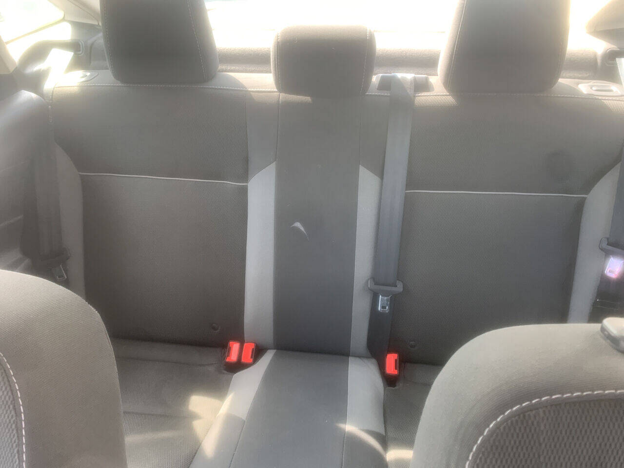 Gray 2012 Ford Focus SE SE 4dr Sedan 2