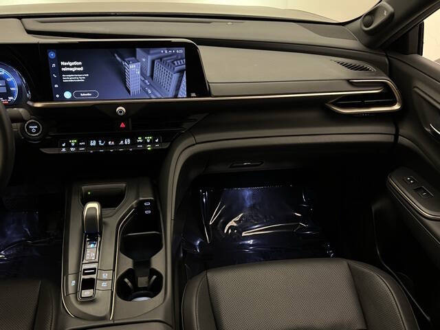 2023 Toyota Crown Limited