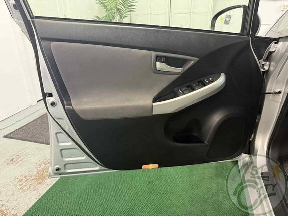 2014 Toyota Prius Plug-in Hybrid