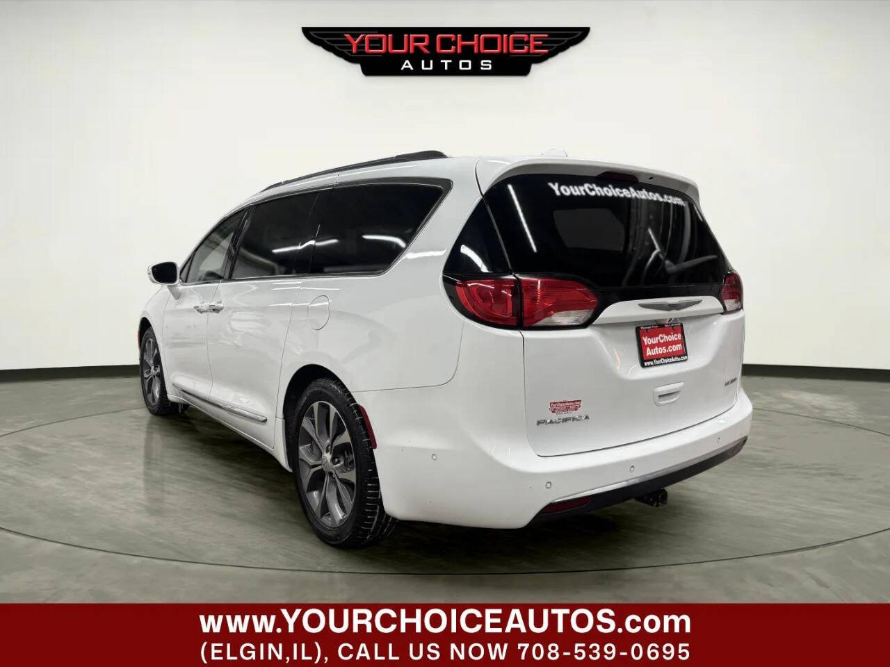 ChryslerPacifica3