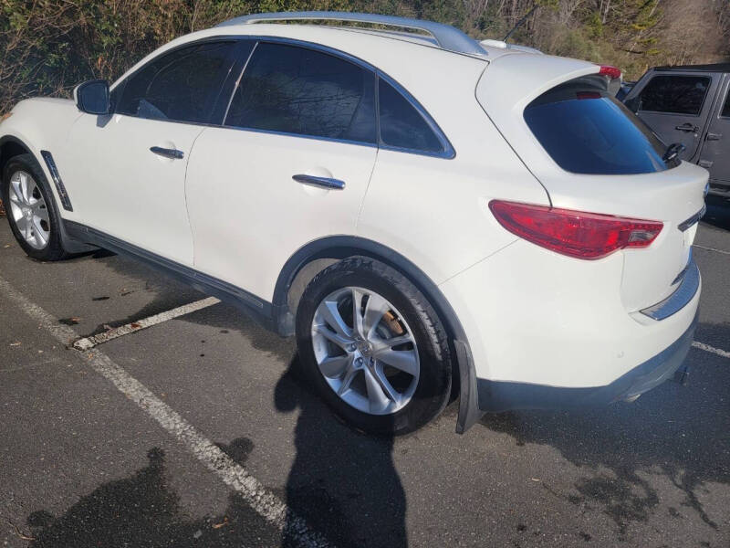 2012 Infiniti FX35