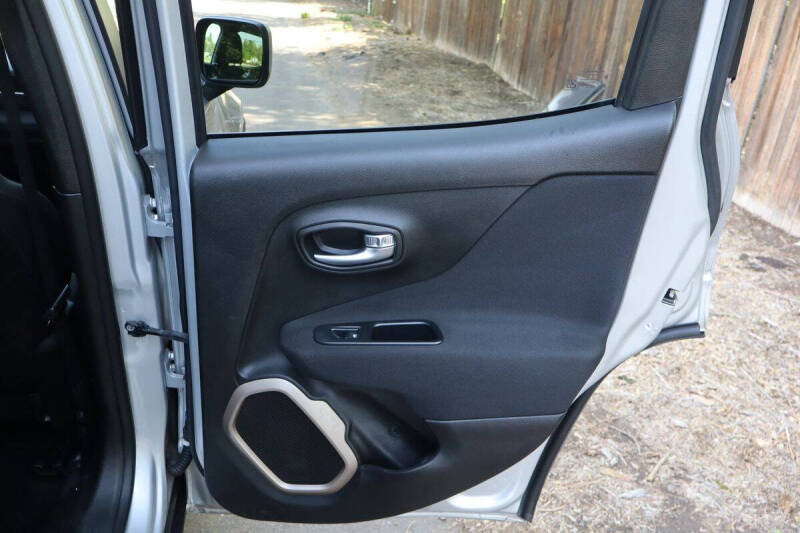 2017 Jeep Renegade Latitude