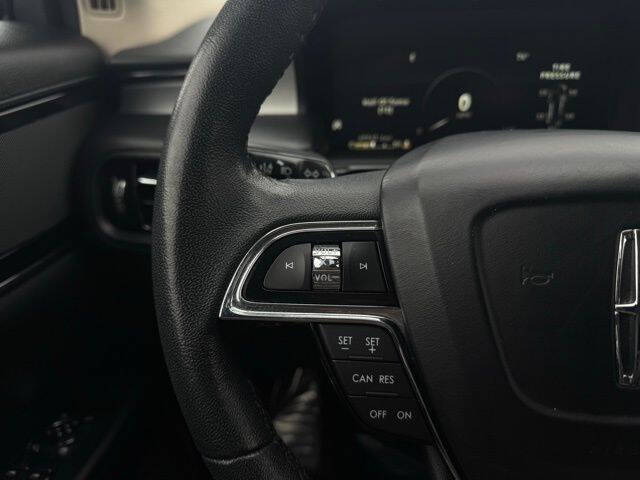 2022 Lincoln Nautilus Standard