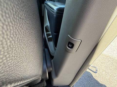 2014 Chrysler Town and Country Touring