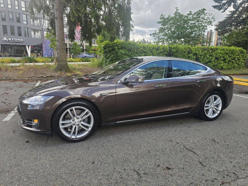 2014 Tesla Model S 85