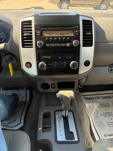 2016 Nissan Frontier SV