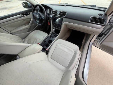 2015 Volkswagen Passat 1.8T Wolfsburg Edition