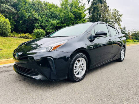 2021 Toyota Prius LE