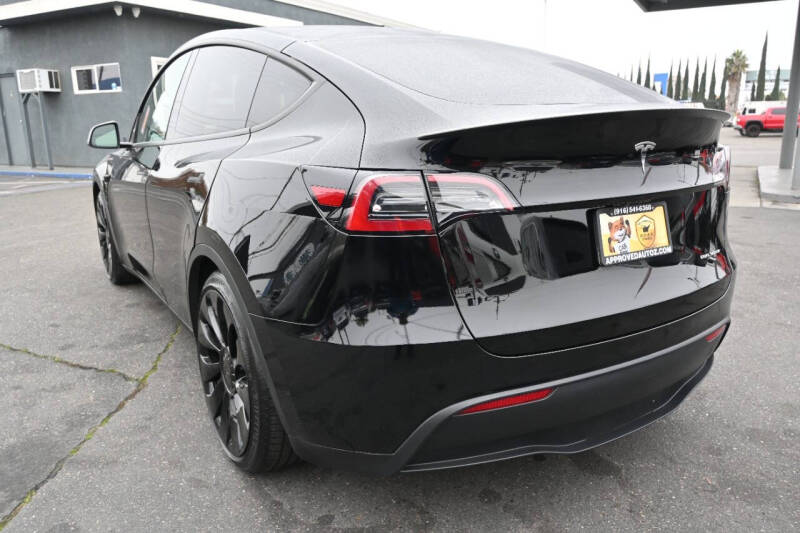 2023 Tesla Model Y Performance