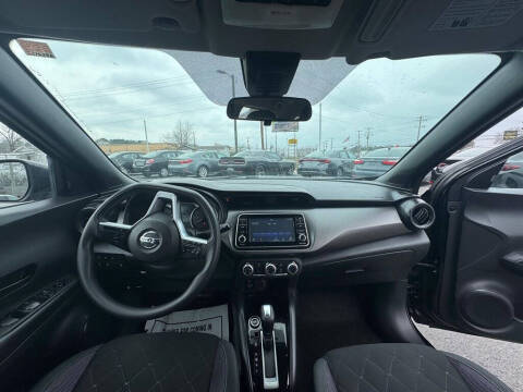2020 Nissan Kicks S