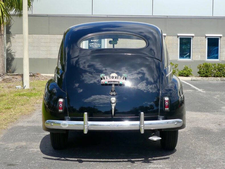 1941 Ford Deluxe