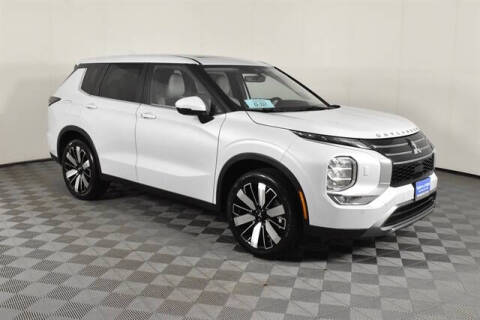 2025 Mitsubishi Outlander PHEV SE