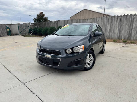 2013 Chevrolet Sonic LT Auto