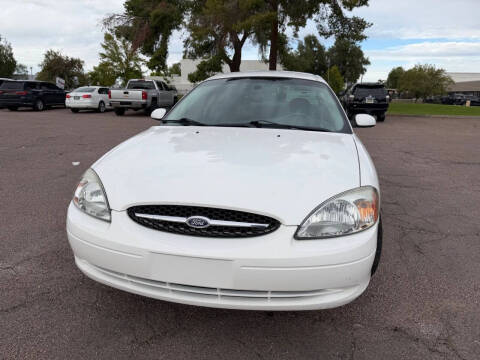 2002 Ford Taurus SE