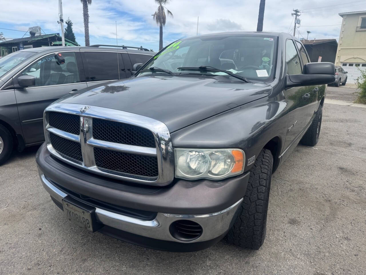 Gray 2004 Dodge Ram 1500 SLT 4dr Quad Cab SLT RWD LB 2