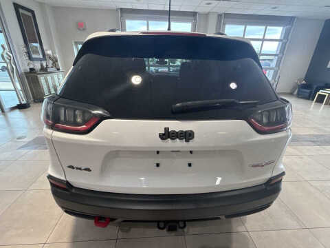 2022 Jeep Cherokee Trailhawk